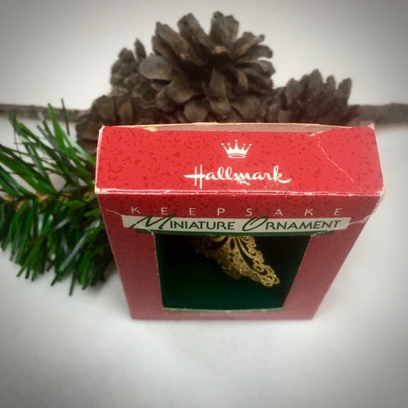 Vintage 1988 Hallmark Keepsake Miniature Ornament - Brass Christmas Tree - Picture 3 of 6
